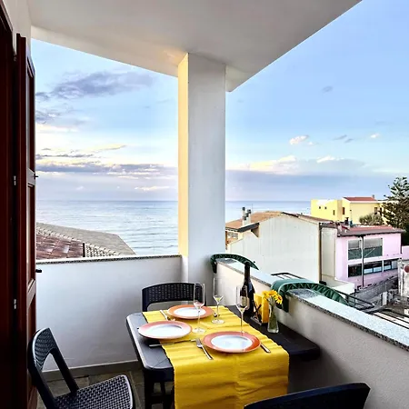 Casa Caterina - Spacious Sea-view Valledoria (Sardinia)